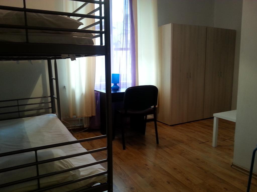 Apart & Hostel Guest Room Brendan Hostel